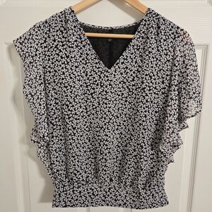 Ann Taylor Floral Black and White Women's Blouson Top Size Small